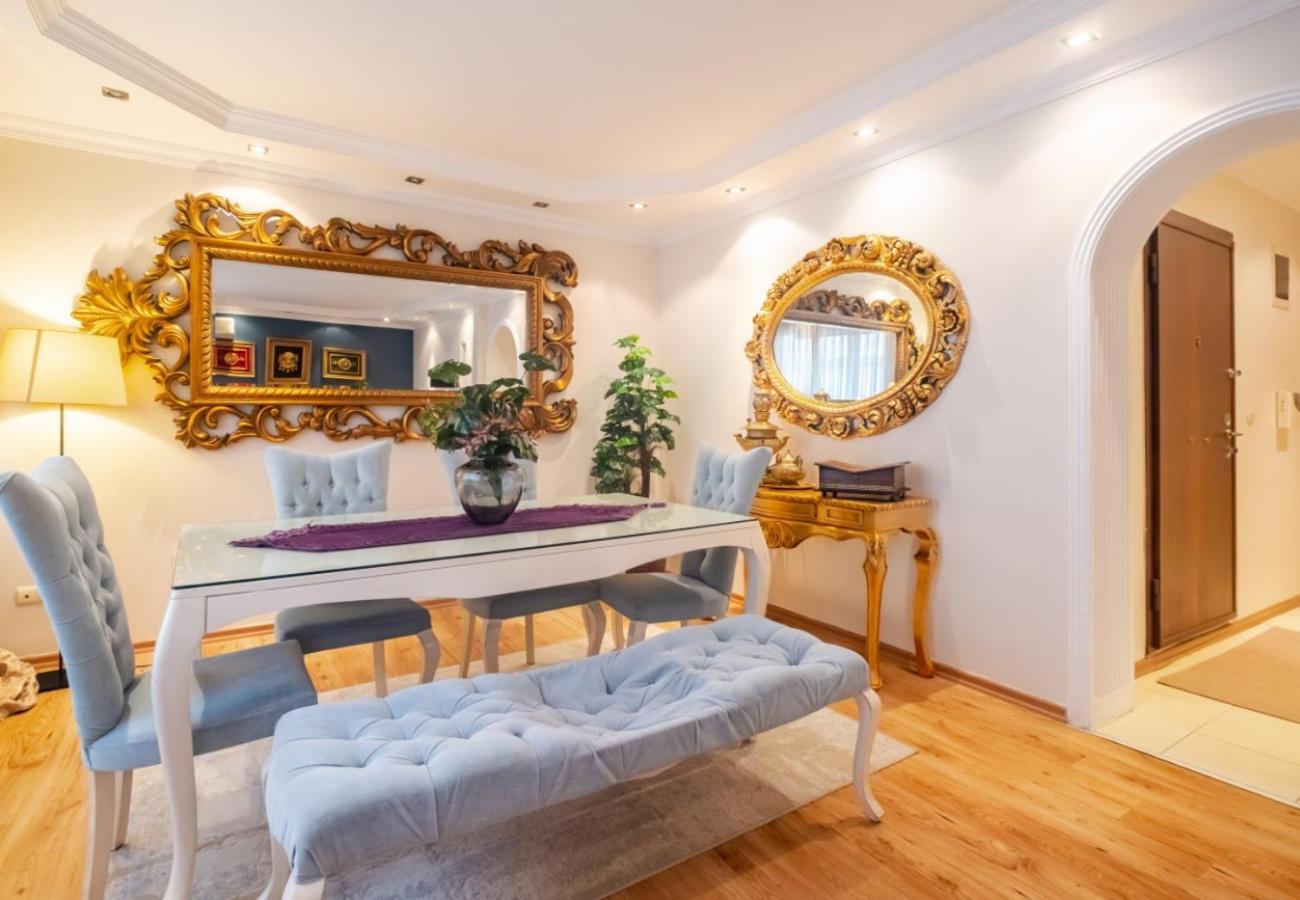 דירות איסטמבול Exclusive Flat With Balcony In Nisantasi מראה חיצוני תמונה