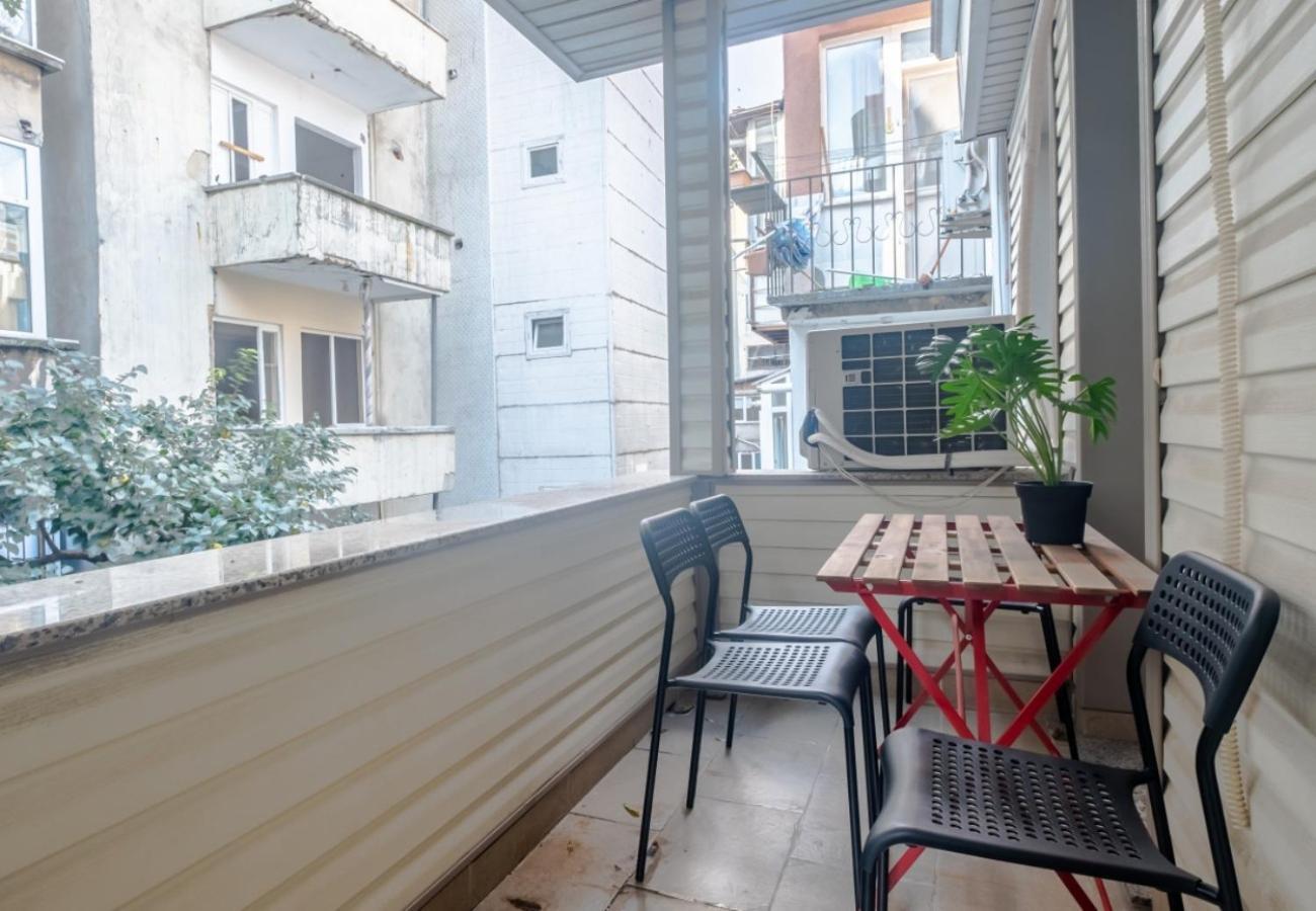 דירות איסטמבול Exclusive Flat With Balcony In Nisantasi מראה חיצוני תמונה