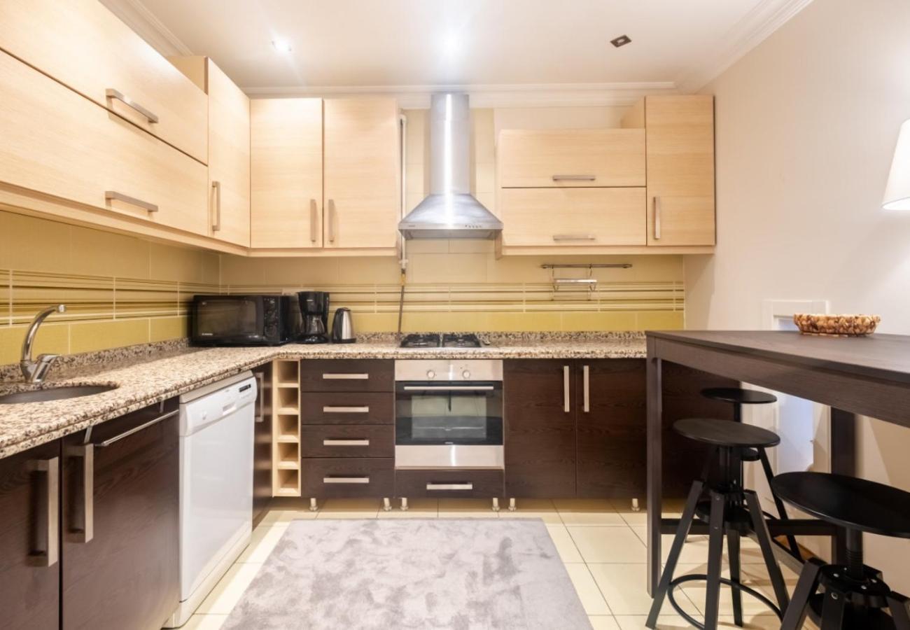 דירות איסטמבול Exclusive Flat With Balcony In Nisantasi מראה חיצוני תמונה